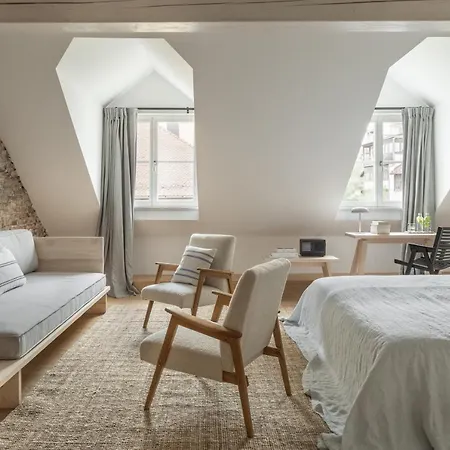 April1550 Boutique Otel 4*