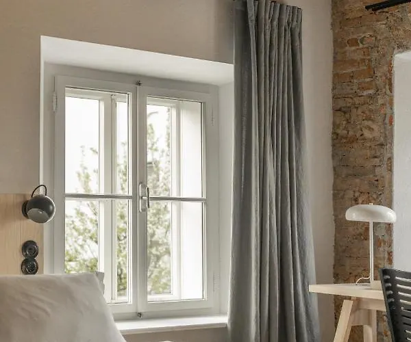 April1550 Boutique 4*