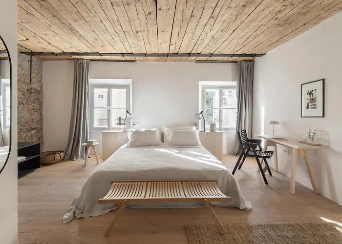 April1550 Boutique 4*